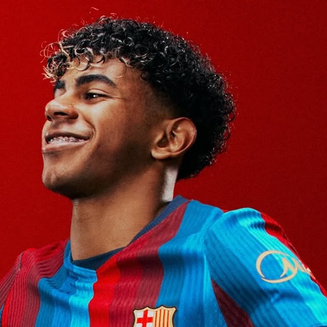 Barcelona home kit drop